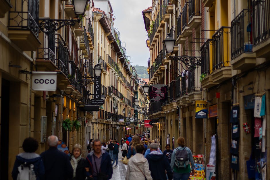 Exploring the Lives of Spanish Wordsmiths